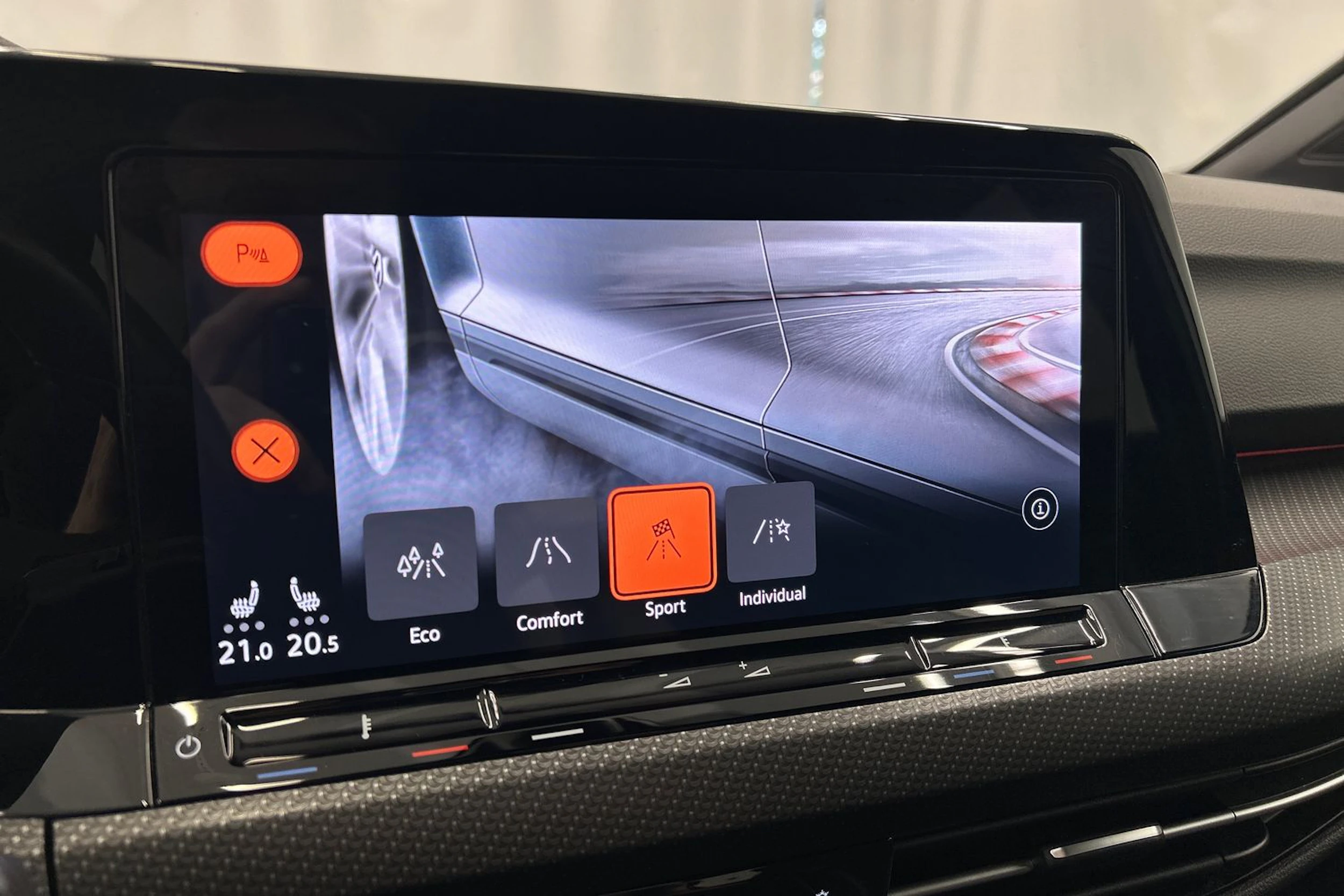 hopea Volkswagen Golf 2021 kuva 17.