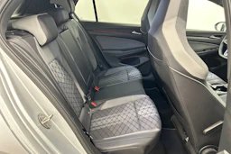 hopea Volkswagen Golf 2021 kuva 23.