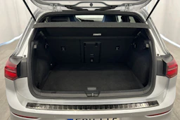 hopea Volkswagen Golf 2021 kuva 24.
