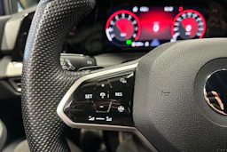 Sininen Volkswagen GOLF 2021 kuva 23.