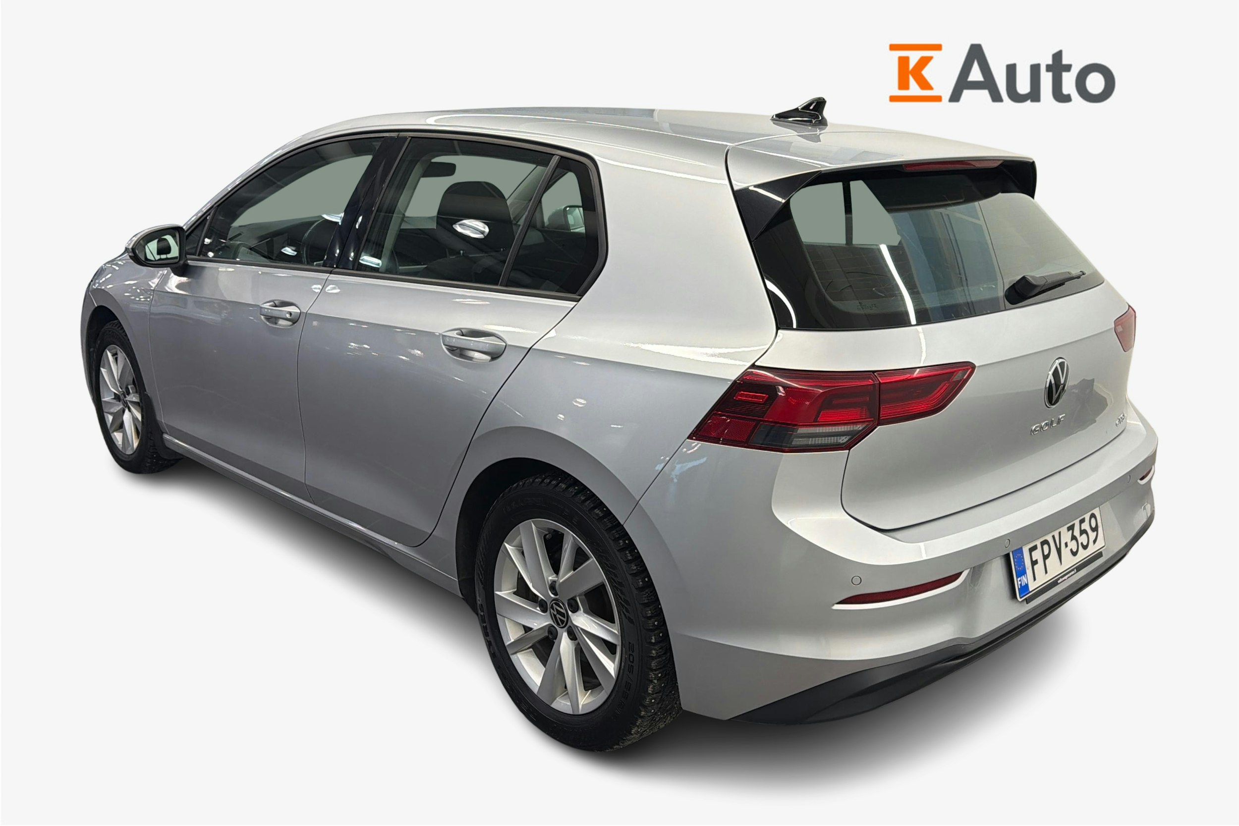 met. hopea Volkswagen Golf 2021 kuva 2.
