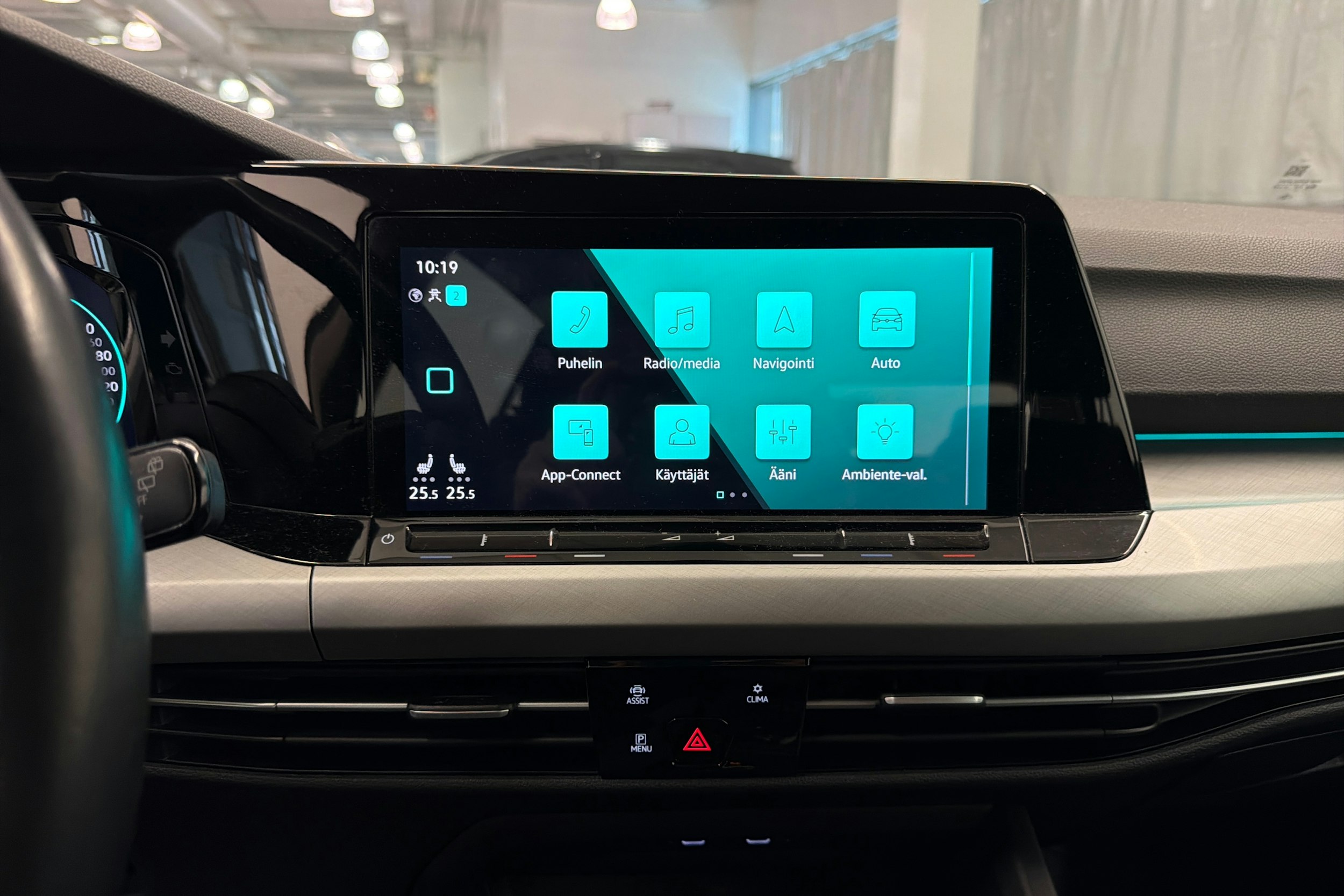 met. hopea Volkswagen Golf 2021 kuva 15.