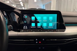 met. hopea Volkswagen Golf 2021 kuva 15.