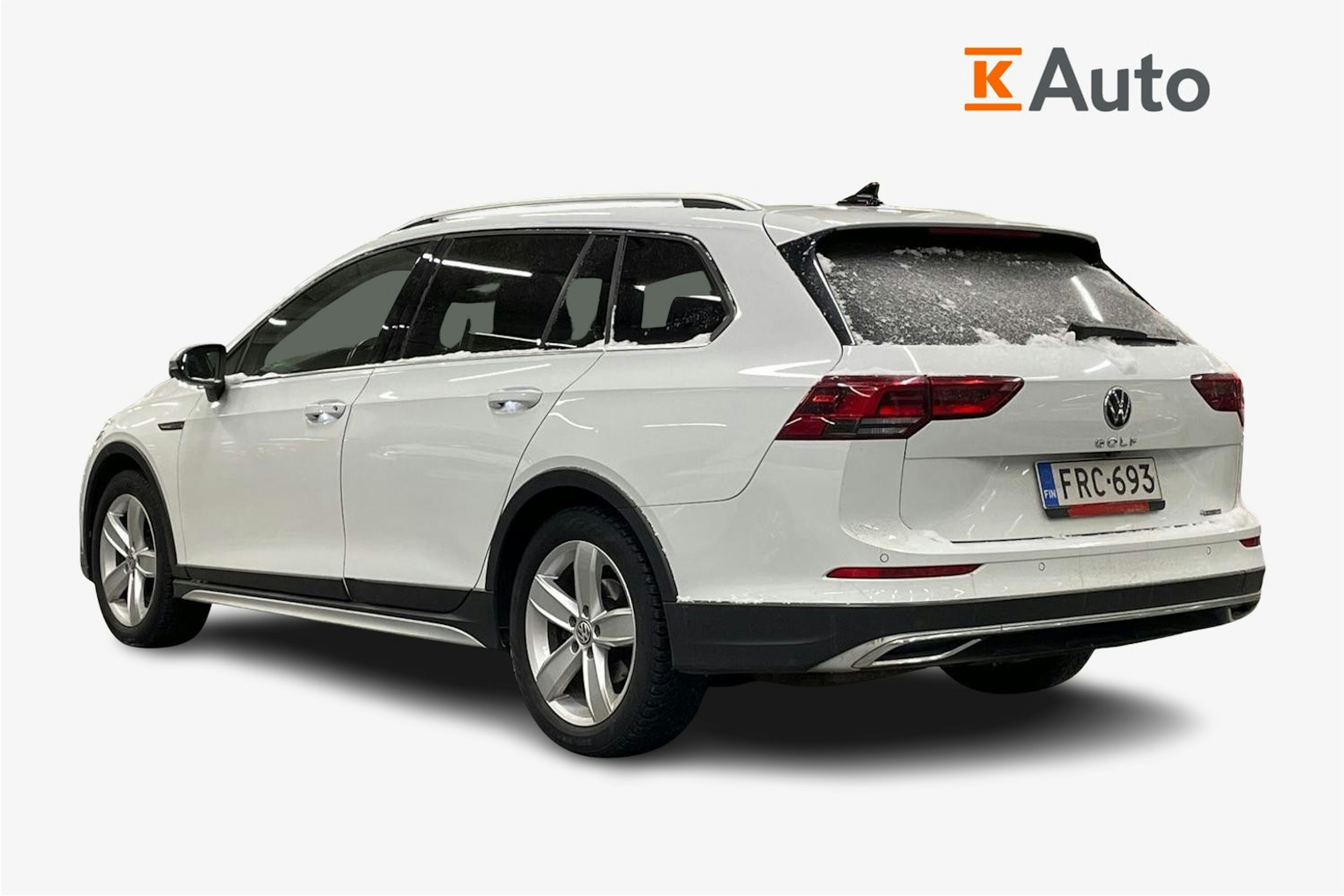 Valkoinen Volkswagen GOLF 2021 kuva 2.