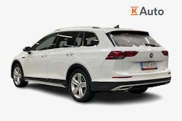 Valkoinen Volkswagen GOLF 2021 kuva 2.