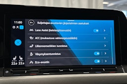 musta Volkswagen Golf 2021 kuva 25.