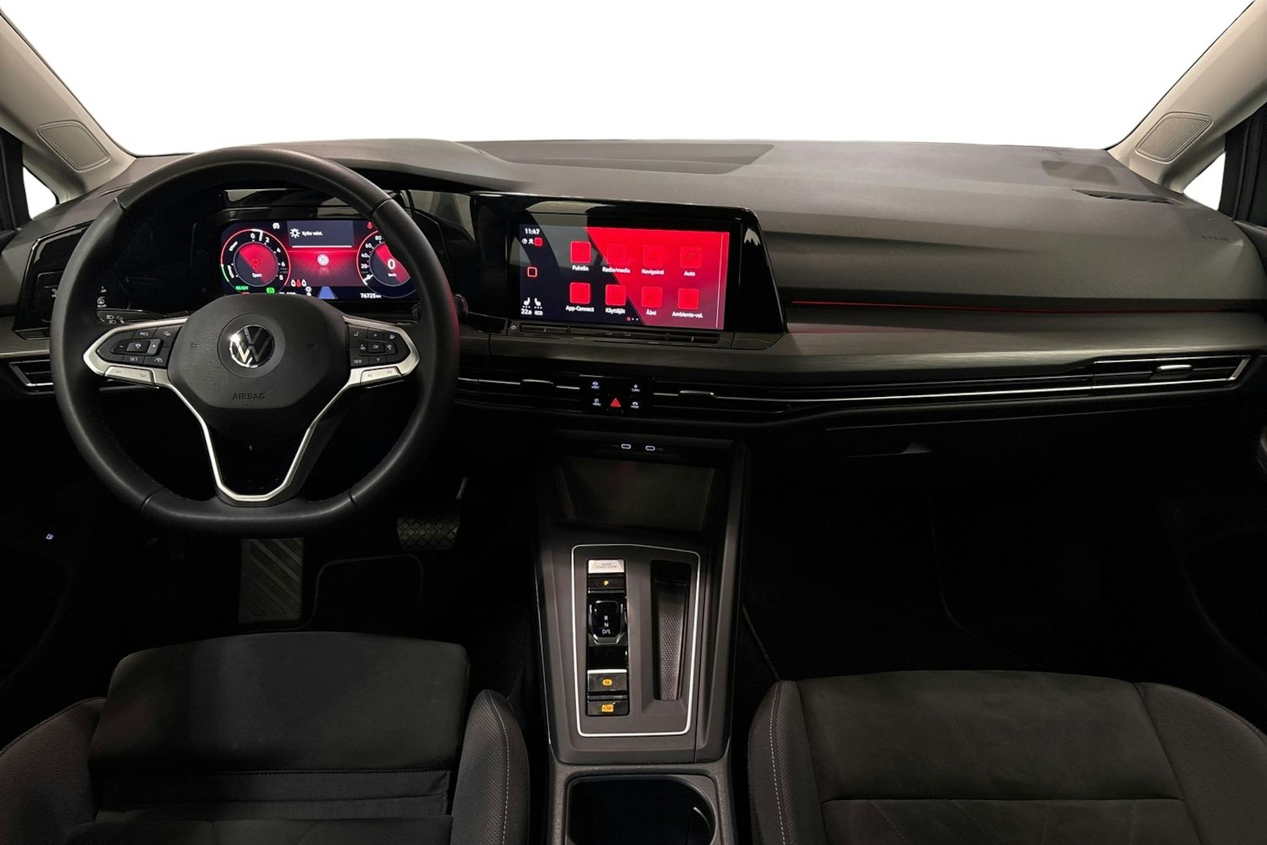 harmaa Volkswagen Golf 2021 kuva 9.