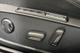 harmaa Volkswagen Golf 2021 kuva 15.