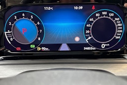 keltainen Volkswagen Golf 2021 kuva 15.