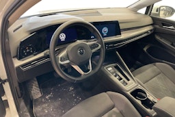 Valkoinen Volkswagen GOLF 2021 kuva 3.