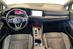 Keltainen Volkswagen GOLF 2021 kuva 7.