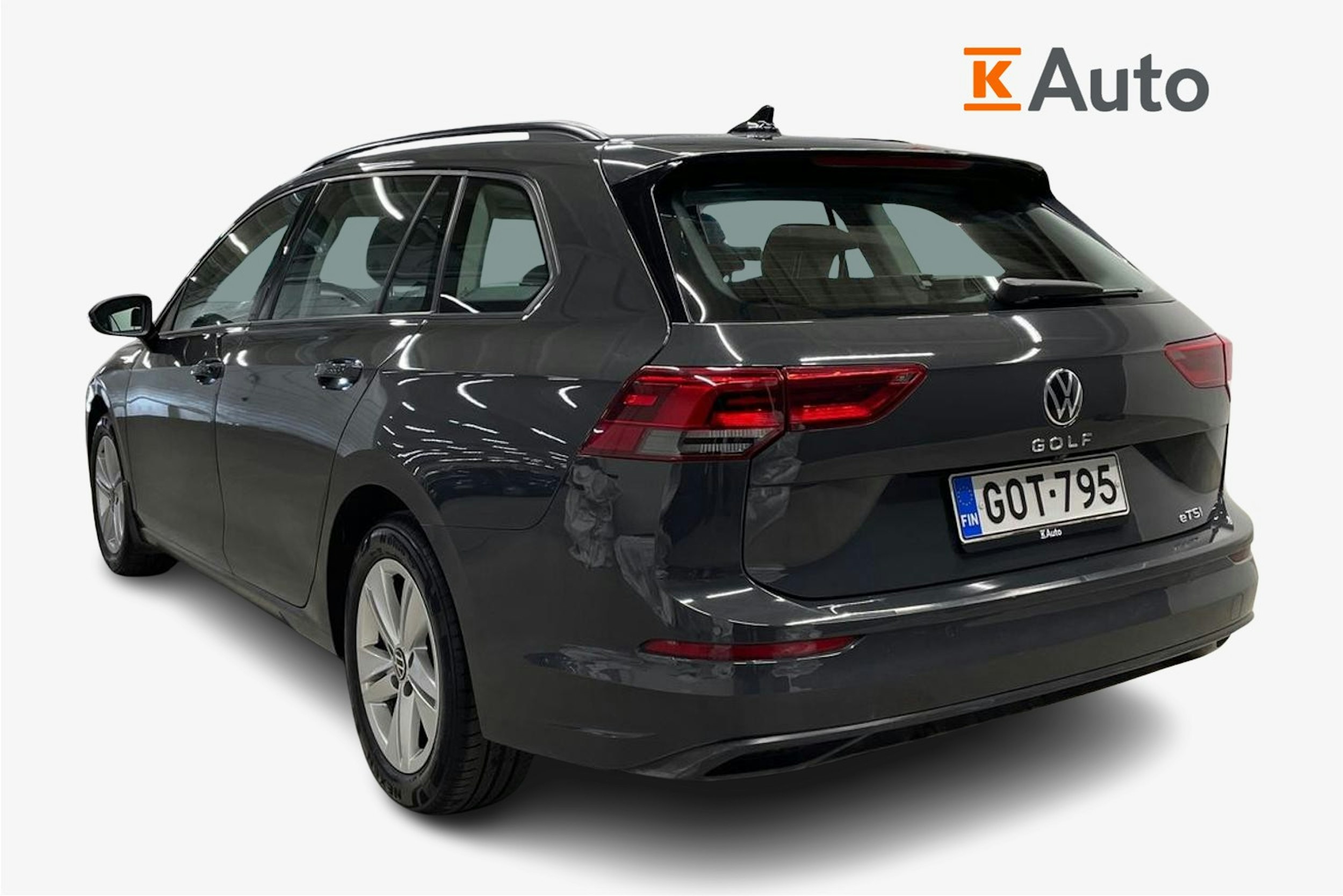 harmaa Volkswagen Golf 2021 kuva 2.