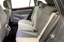 harmaa Volkswagen Golf 2021 kuva 10.