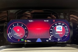 harmaa Volkswagen Golf 2021 kuva 16.