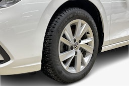 valkoinen Volkswagen Golf 2021 kuva 9.