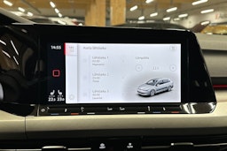 valkoinen Volkswagen Golf 2021 kuva 16.