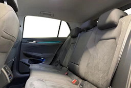 harmaa Volkswagen Golf 2021 kuva 11.