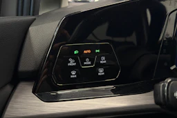 harmaa Volkswagen Golf 2021 kuva 22.