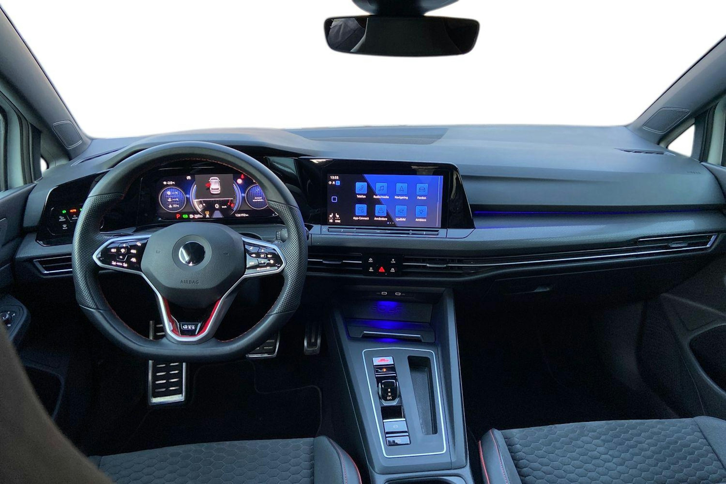 valkoinen Volkswagen Golf 2021 kuva 9.