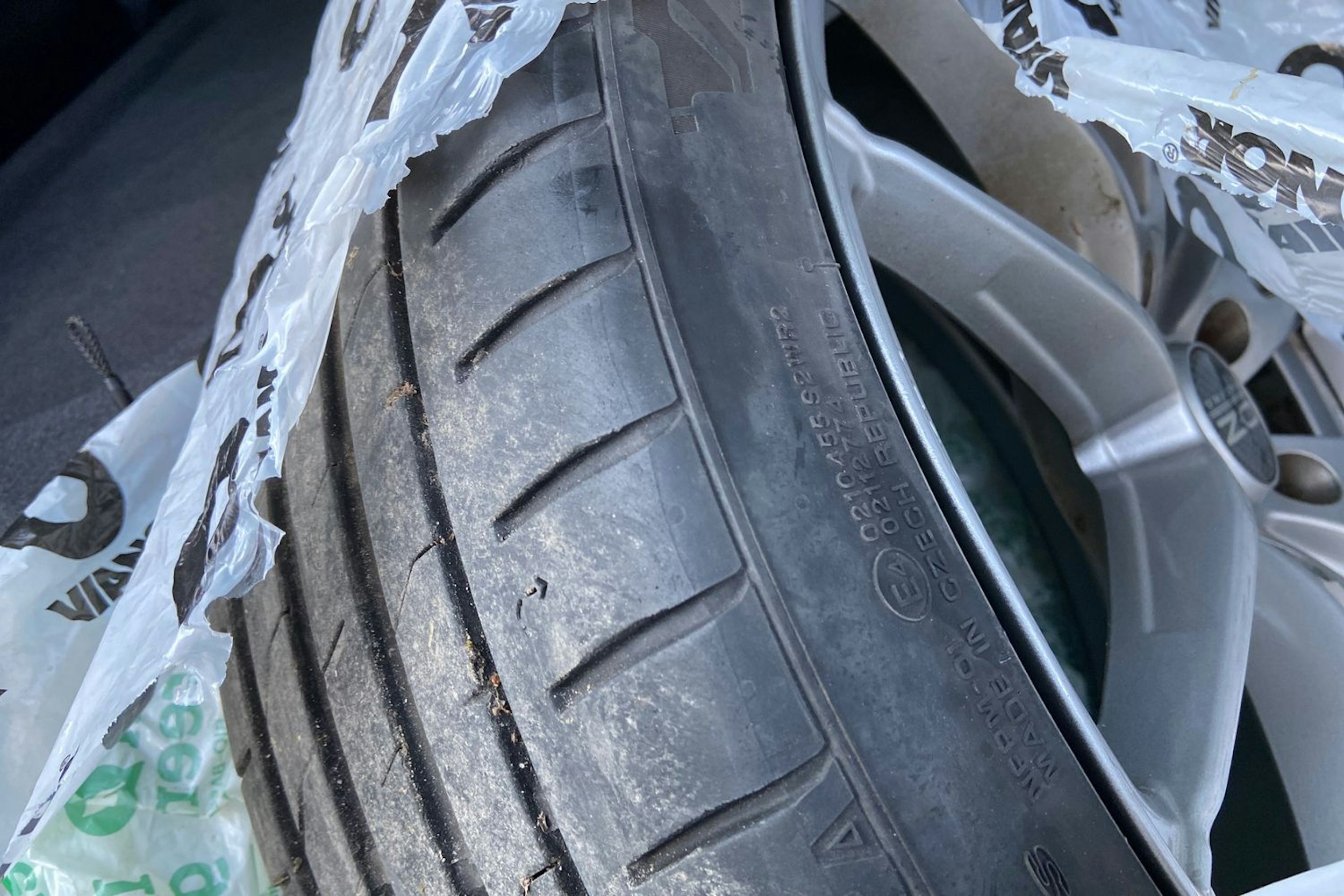 valkoinen Volkswagen Golf 2021 kuva 14.