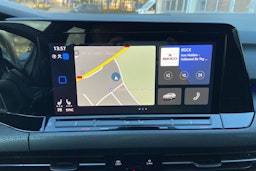 valkoinen Volkswagen Golf 2021 kuva 17.