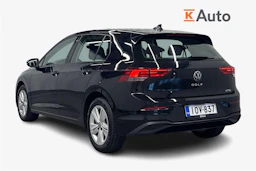 musta Volkswagen Golf 2021 kuva 2.