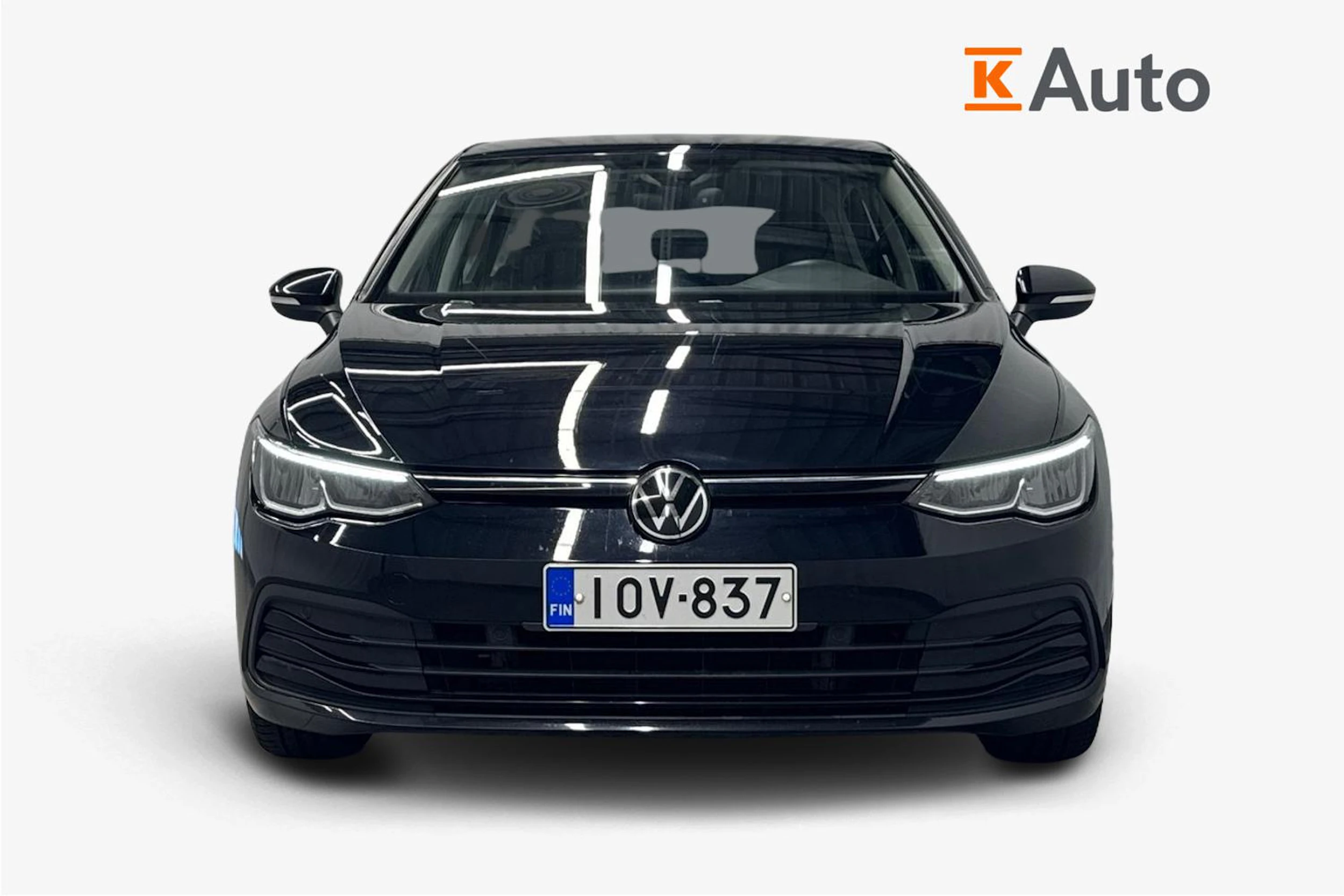 musta Volkswagen Golf 2021 kuva 4.