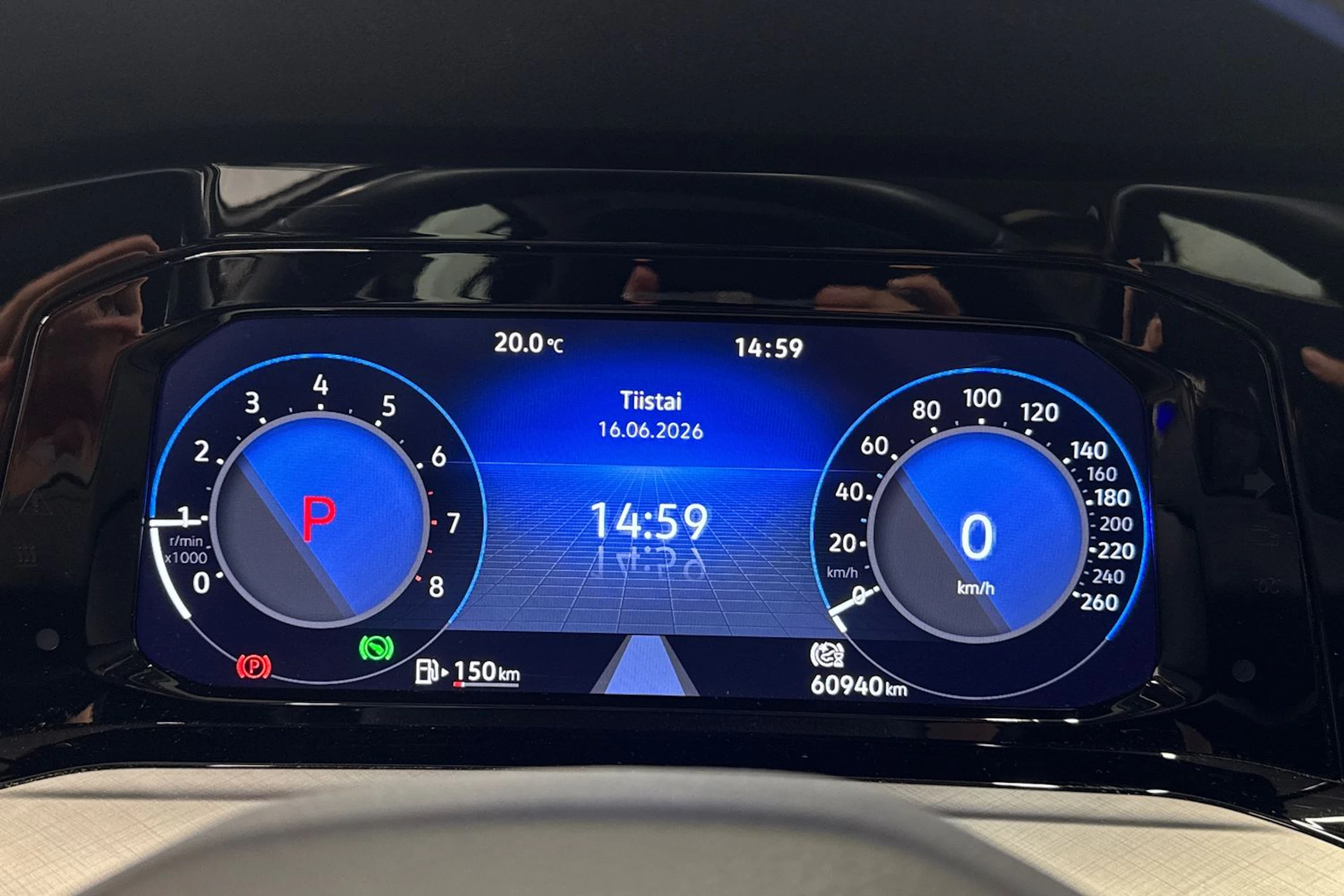 musta Volkswagen Golf 2021 kuva 14.