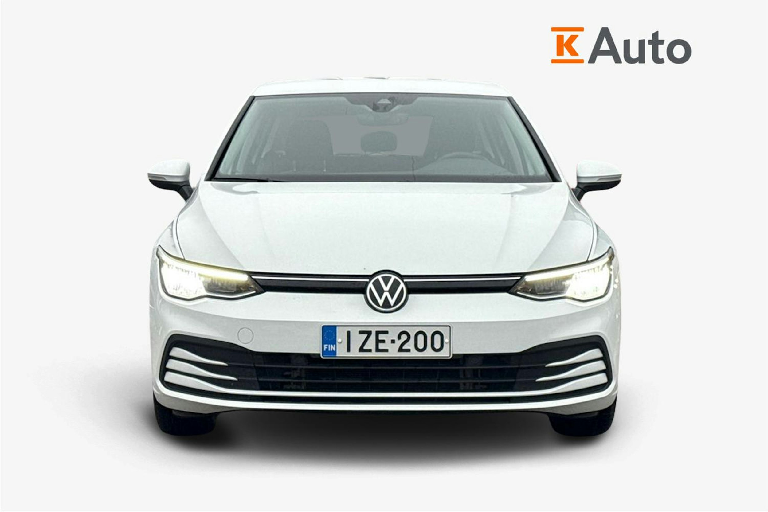 valkoinen Volkswagen Golf 2021 kuva 4.