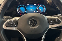 valkoinen Volkswagen Golf 2021 kuva 11.