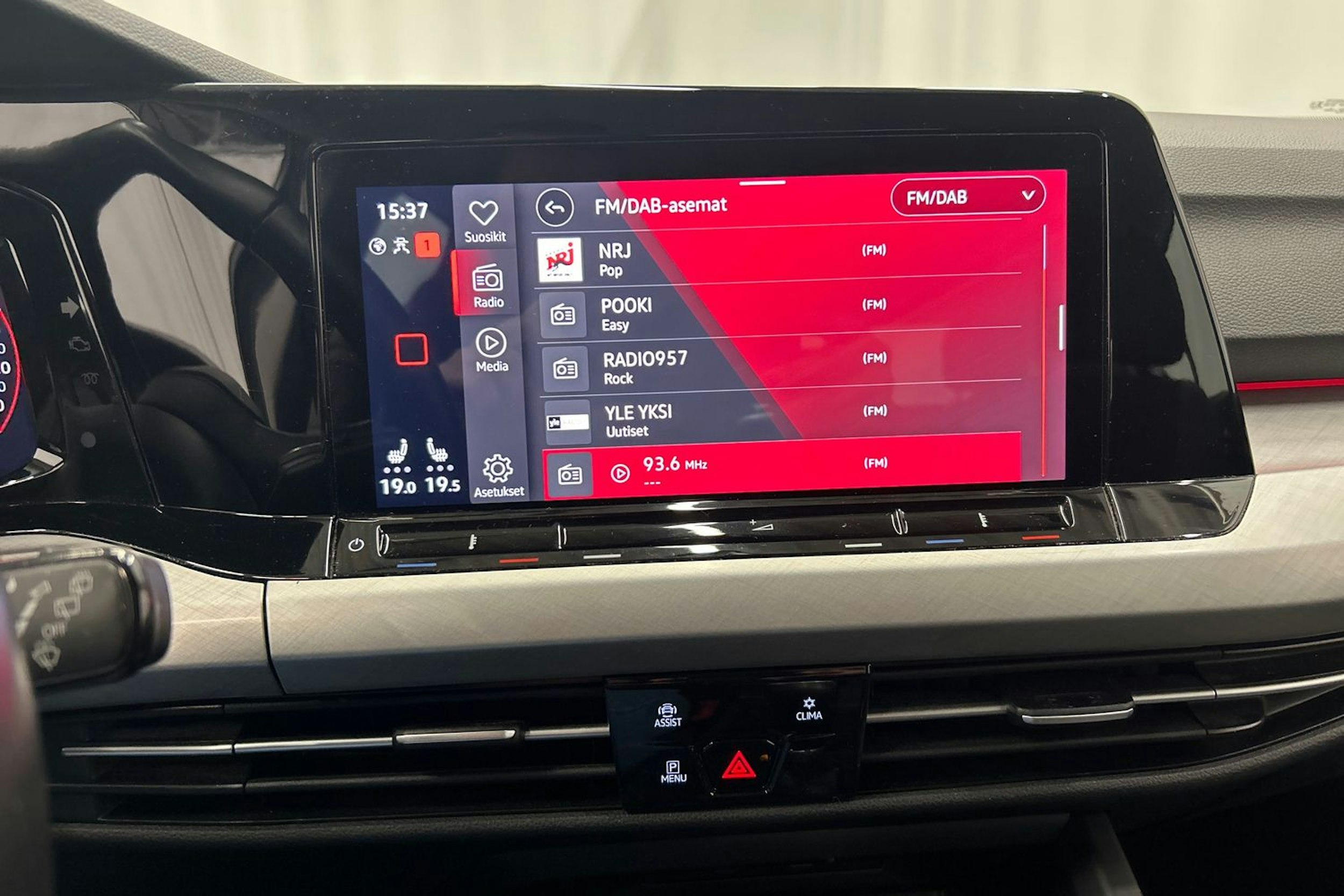 harmaa Volkswagen Golf 2021 kuva 20.