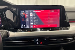 harmaa Volkswagen Golf 2021 kuva 20.