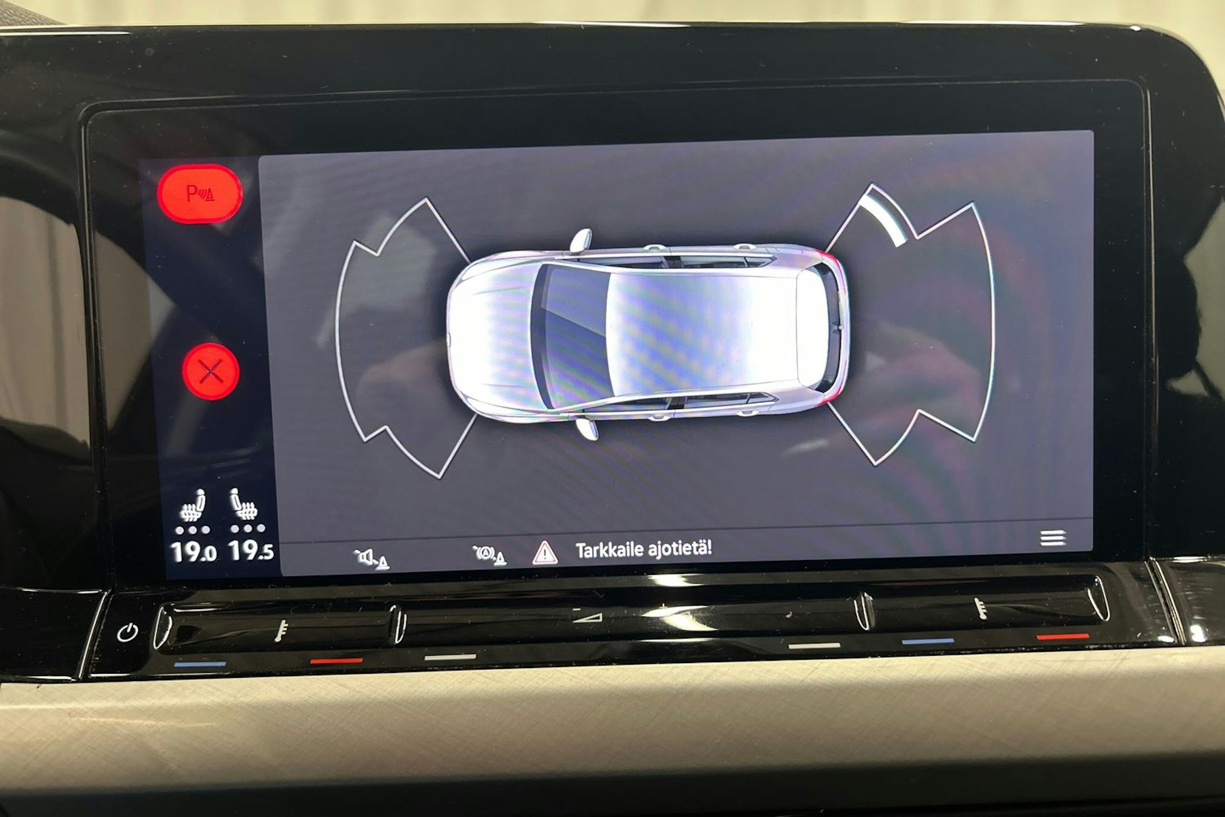 harmaa Volkswagen Golf 2021 kuva 21.