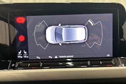 harmaa Volkswagen Golf 2021 kuva 21.