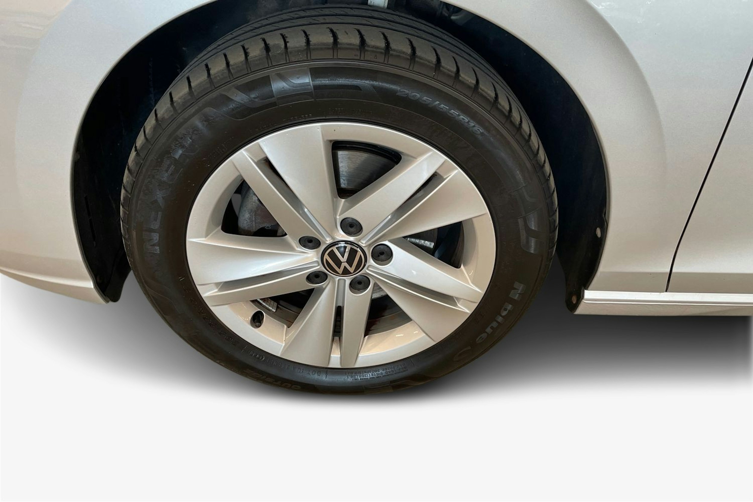 hopea Volkswagen Golf 2021 kuva 11.