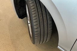 hopea Volkswagen Golf 2021 kuva 13.