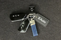 valkoinen Volkswagen Golf 2021 kuva 41.