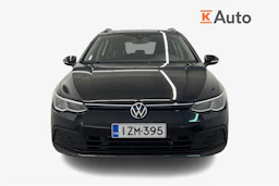 musta Volkswagen Golf 2021 kuva 5.