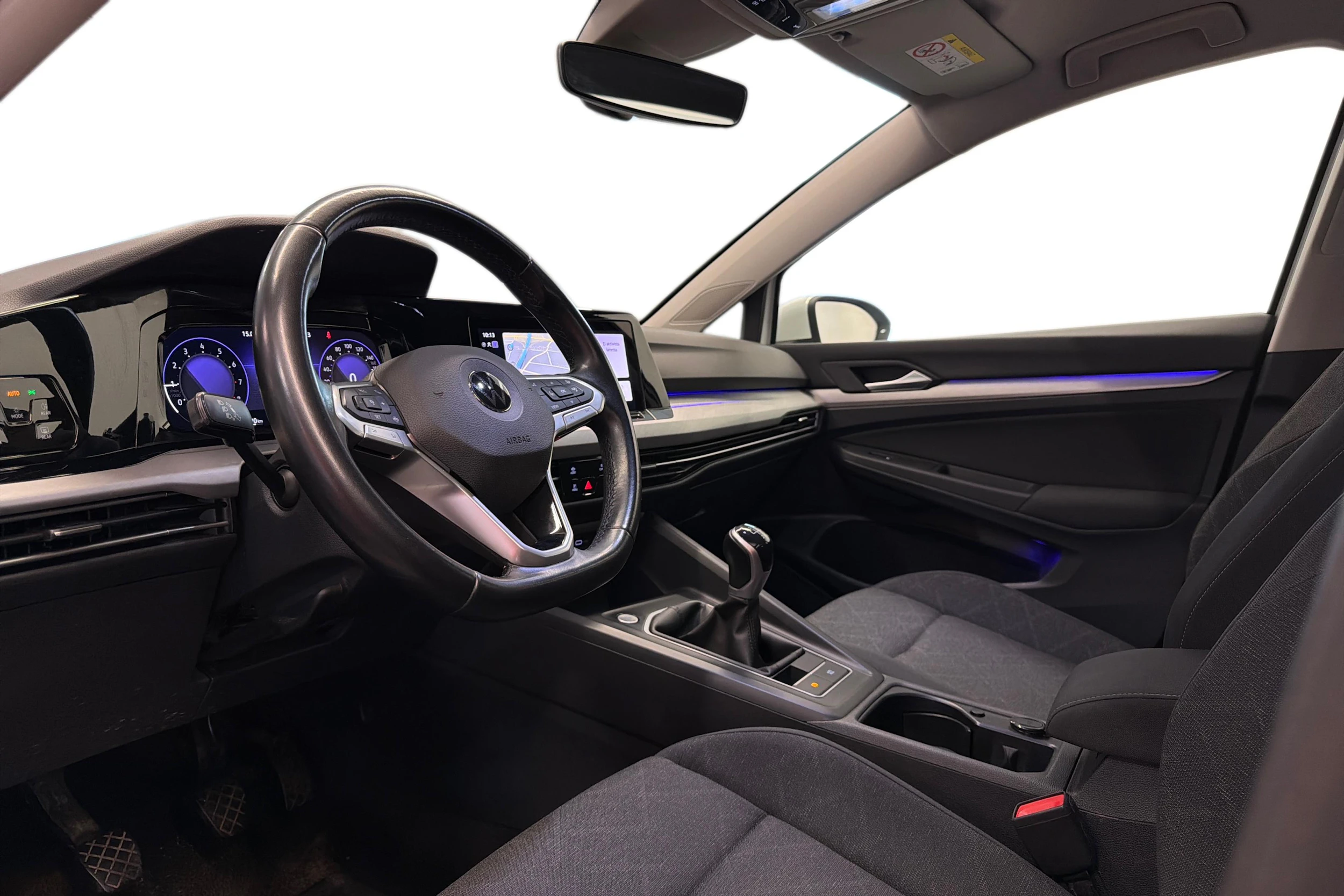 Valkoinen Volkswagen GOLF 2021 kuva 6.