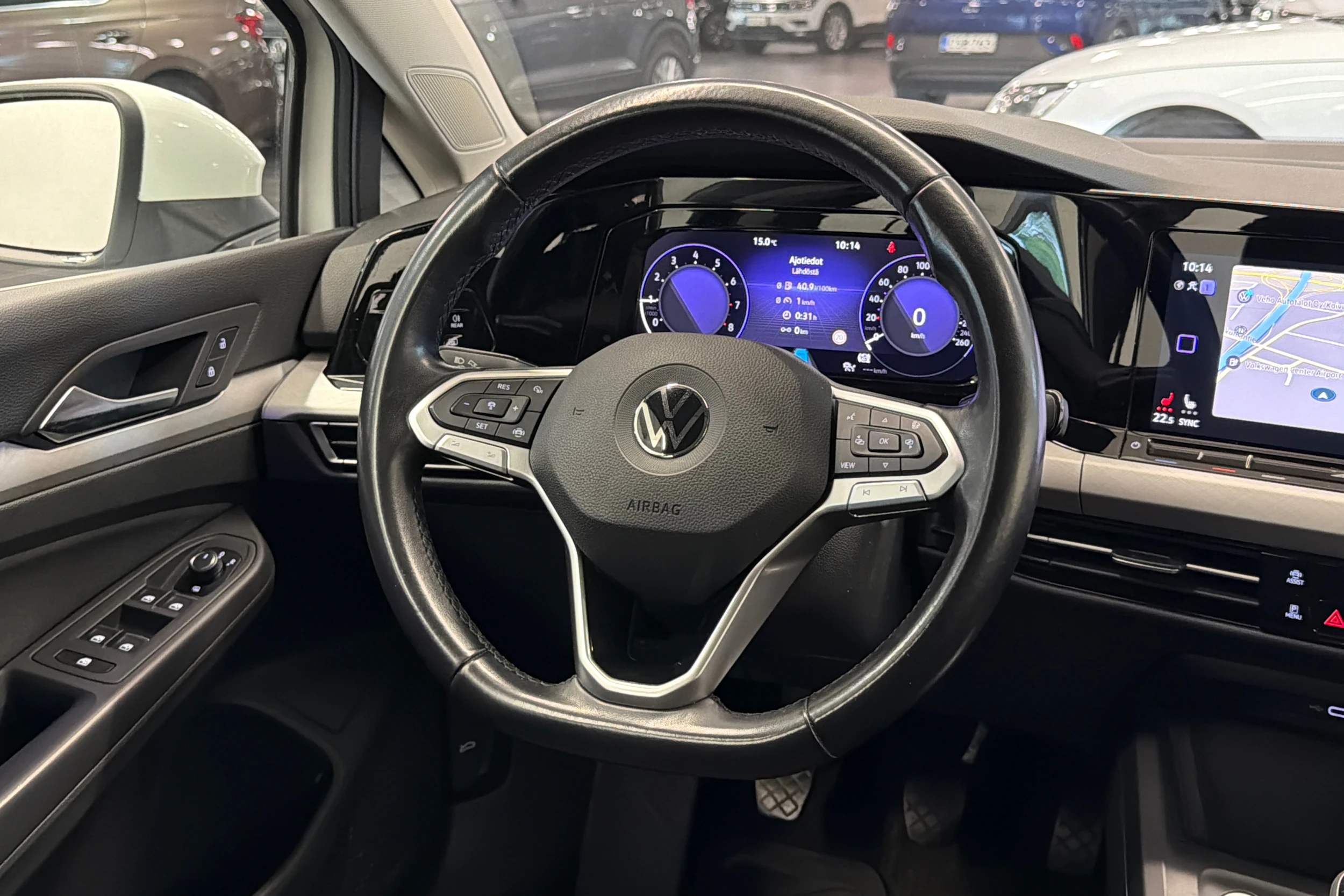 Valkoinen Volkswagen GOLF 2021 kuva 14.