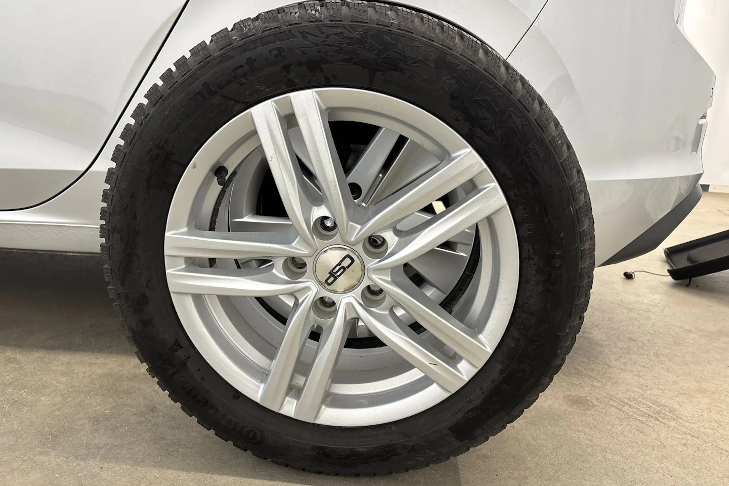 Hopea Volkswagen GOLF 2021 kuva 13.