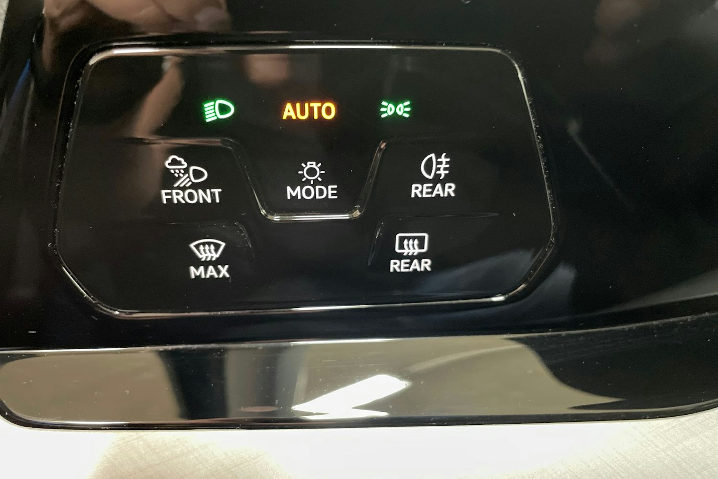 Harmaa Volkswagen GOLF 2021 kuva 28.