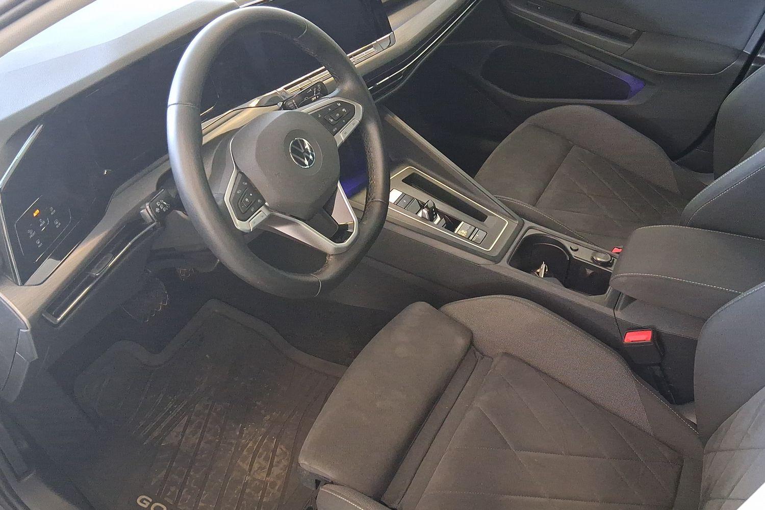 Volkswagen Golf 2021, kuva 7/16