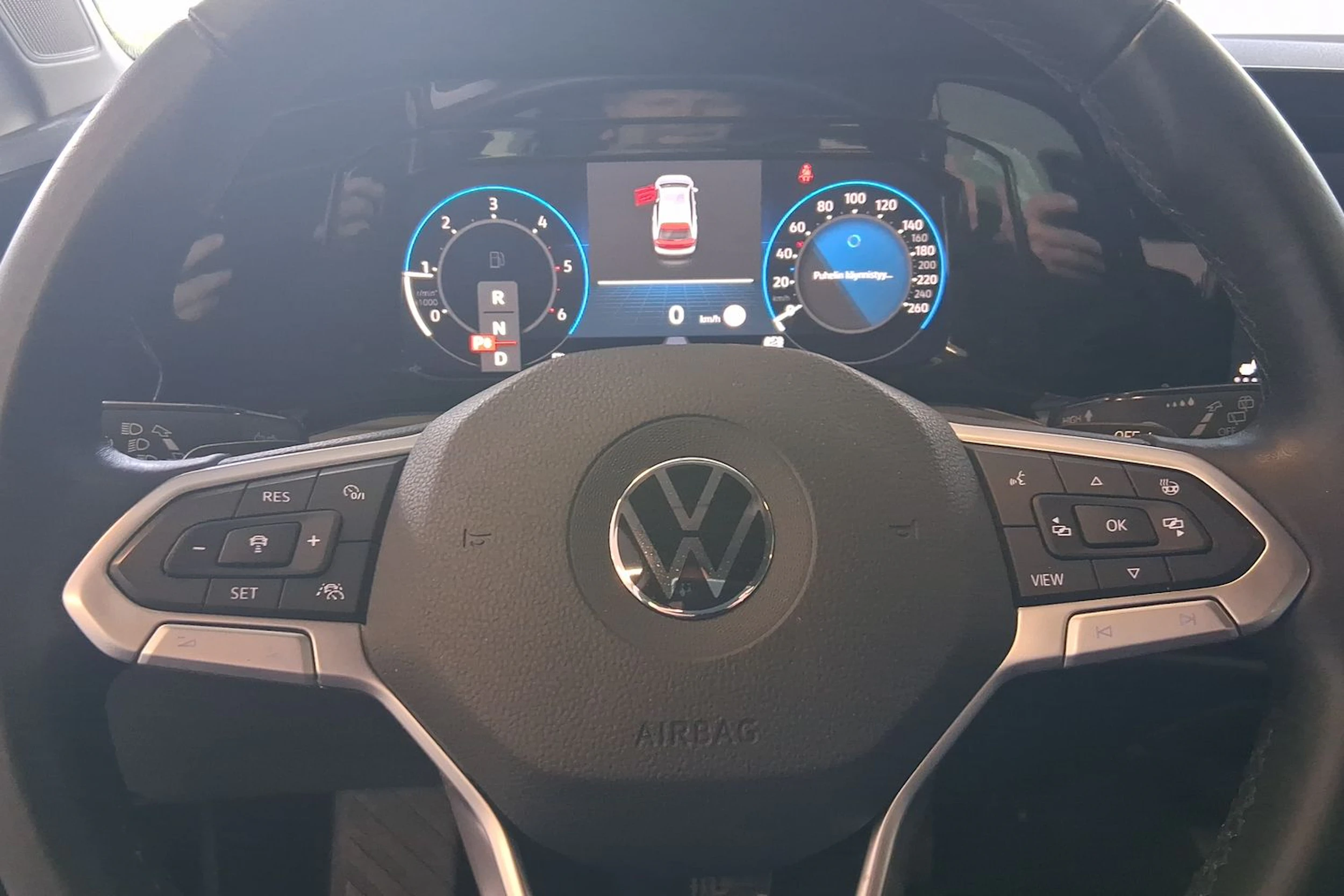 harmaa Volkswagen Golf 2021 kuva 15.