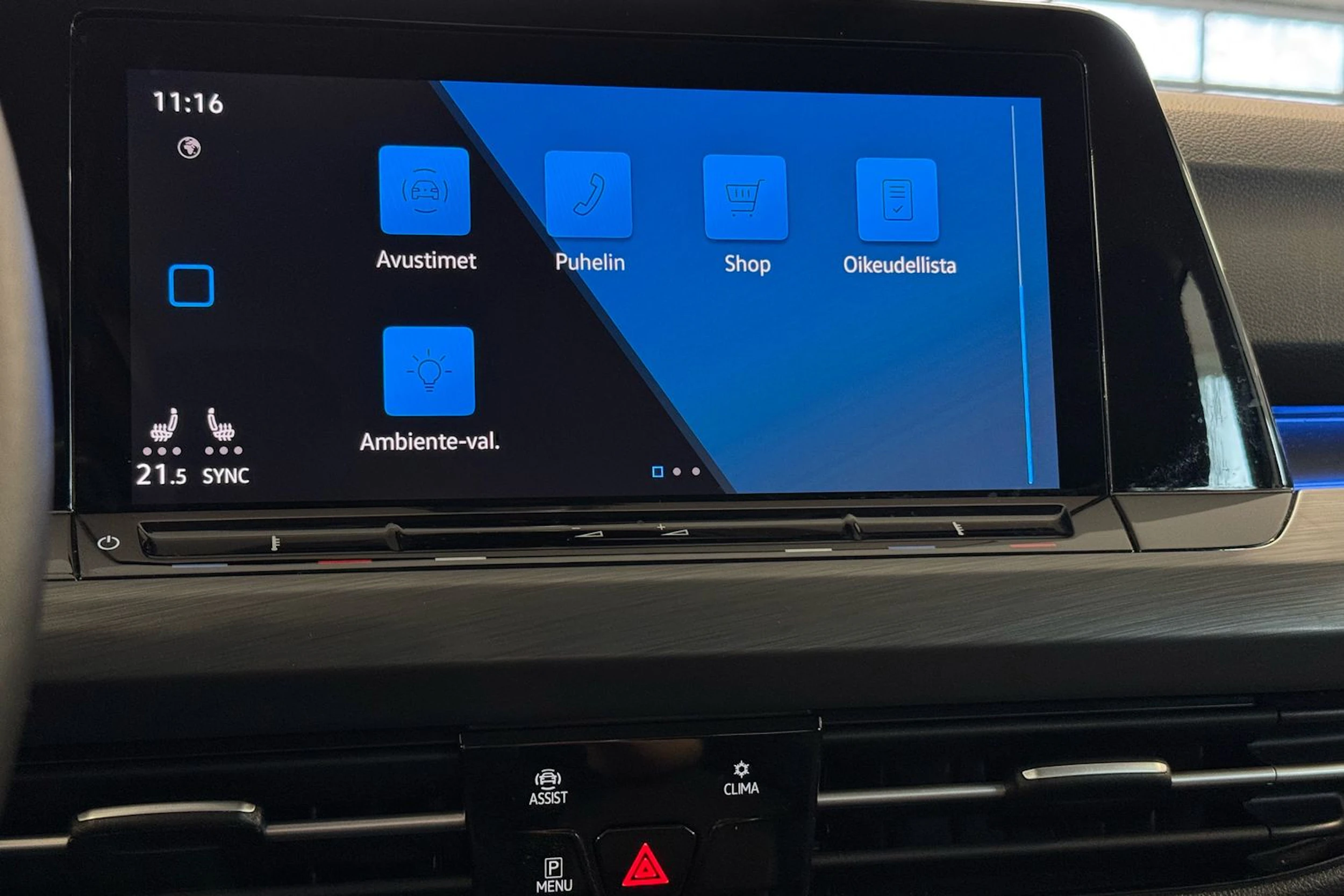 harmaa Volkswagen Golf 2021 kuva 18.