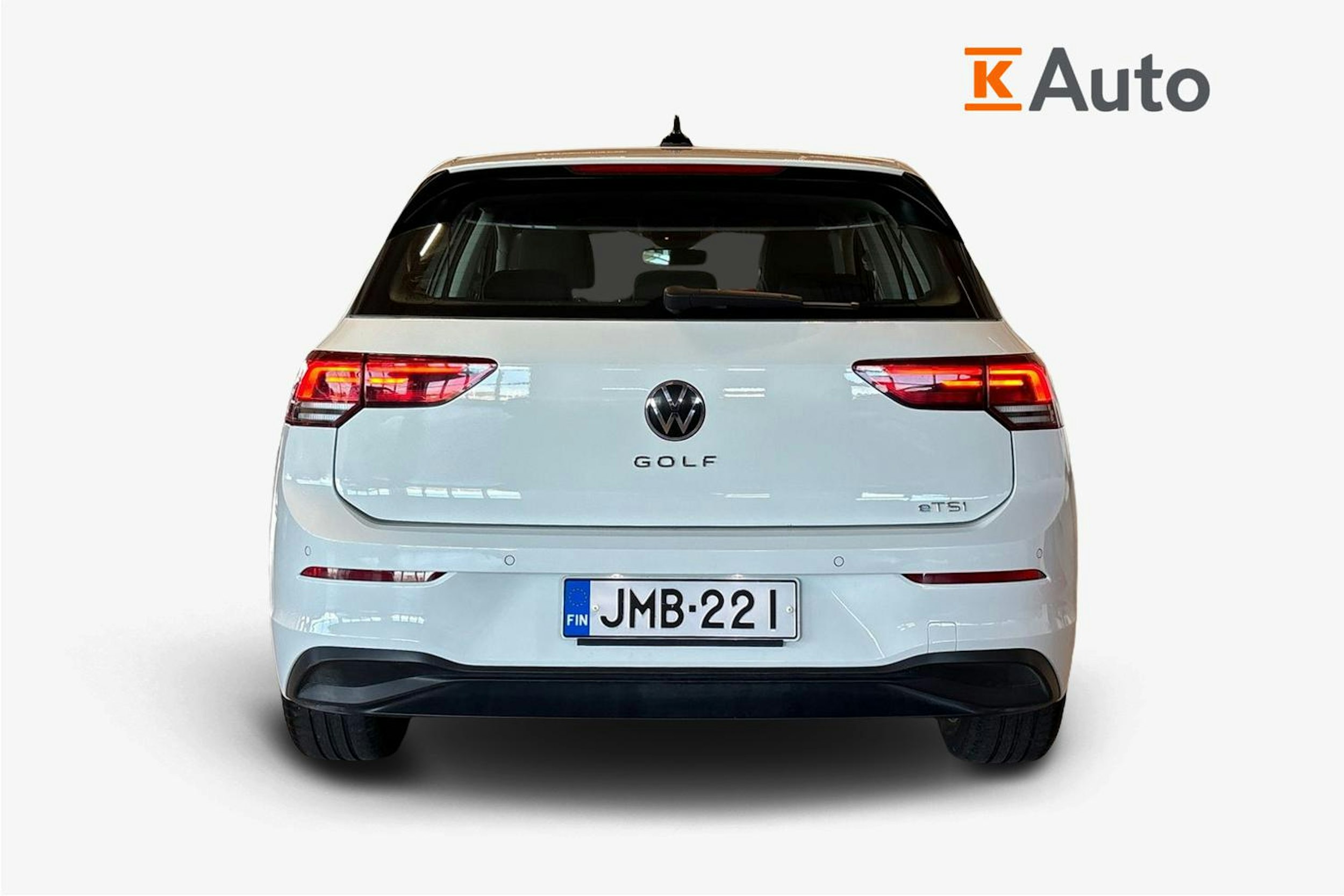 Valkoinen Volkswagen Golf 2021 kuva 3.