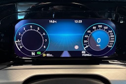 Valkoinen Volkswagen Golf 2021 kuva 14.