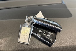 Valkoinen Volkswagen Golf 2021 kuva 23.