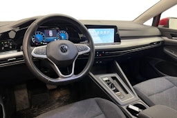 Punainen Volkswagen GOLF 2021 kuva 7.