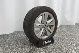 Punainen Volkswagen GOLF 2021 kuva 13.